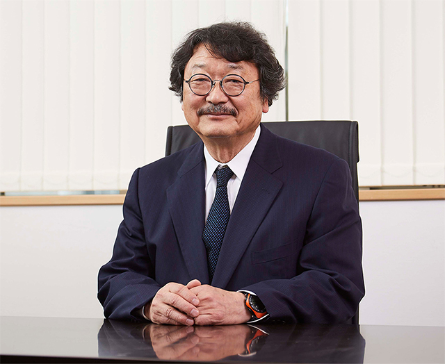 学校法人 弘徳学園 理事長 郷間 英世